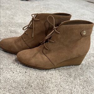 Women's Tan Suede Ankle Boots